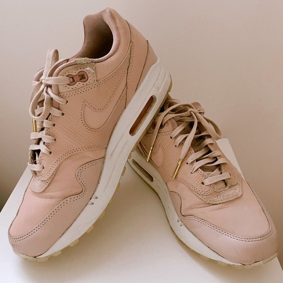 Blush Pink Nike Air Max - Picture 1 of 8
